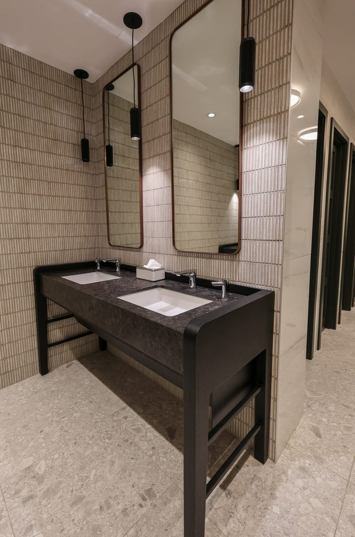 omage-hotel-montreal-laval