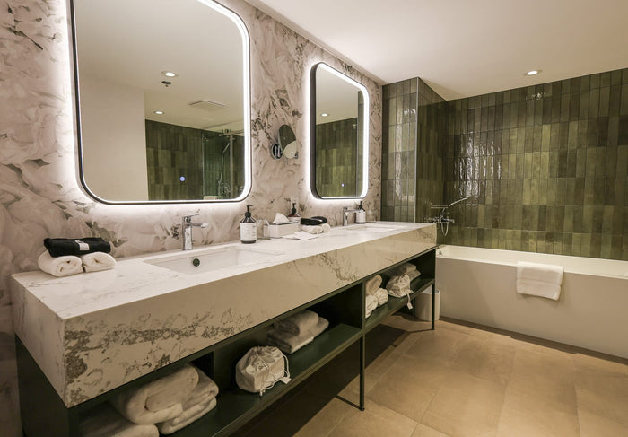 omage-hotel-montreal-laval
