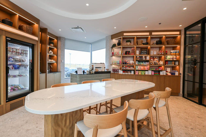 omage-hotel-montreal-laval